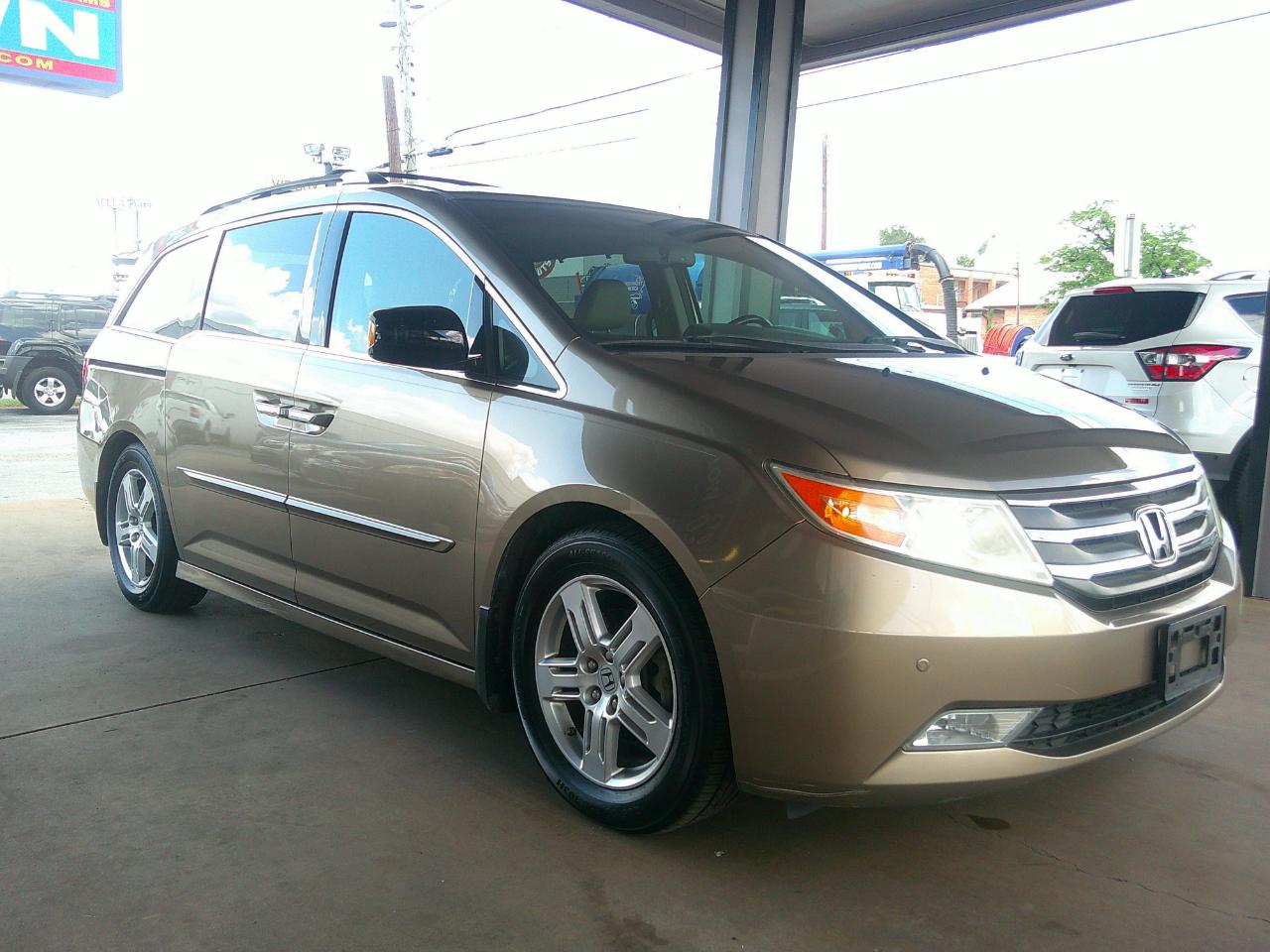 Honda Odyssey 5dr Touring 2012