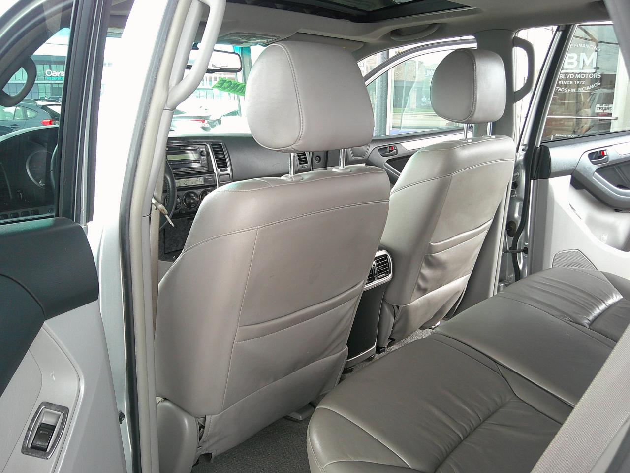 Toyota 4Runner 2WD 4dr V6 SR5 (Natl) 2007