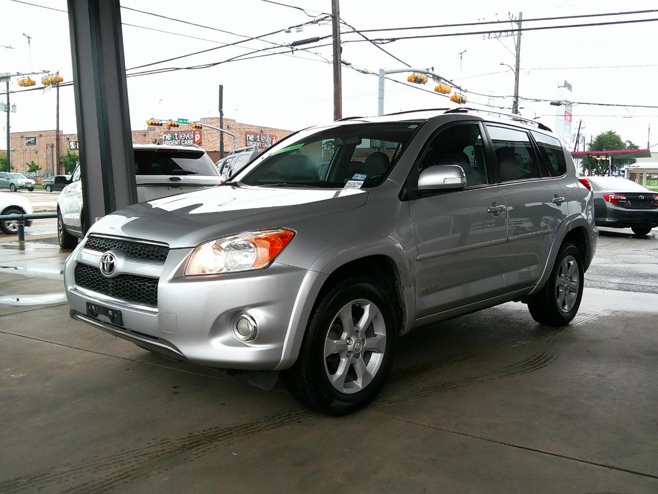 2012 Toyota RAV4 FWD 4dr I4 Limited (Natl)