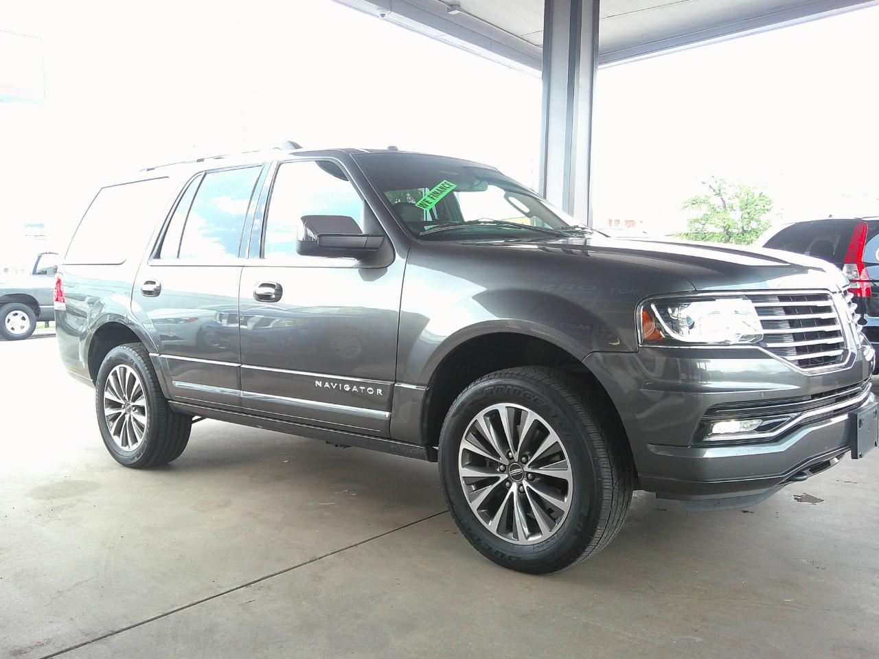 Lincoln Navigator 2WD 4dr 2015