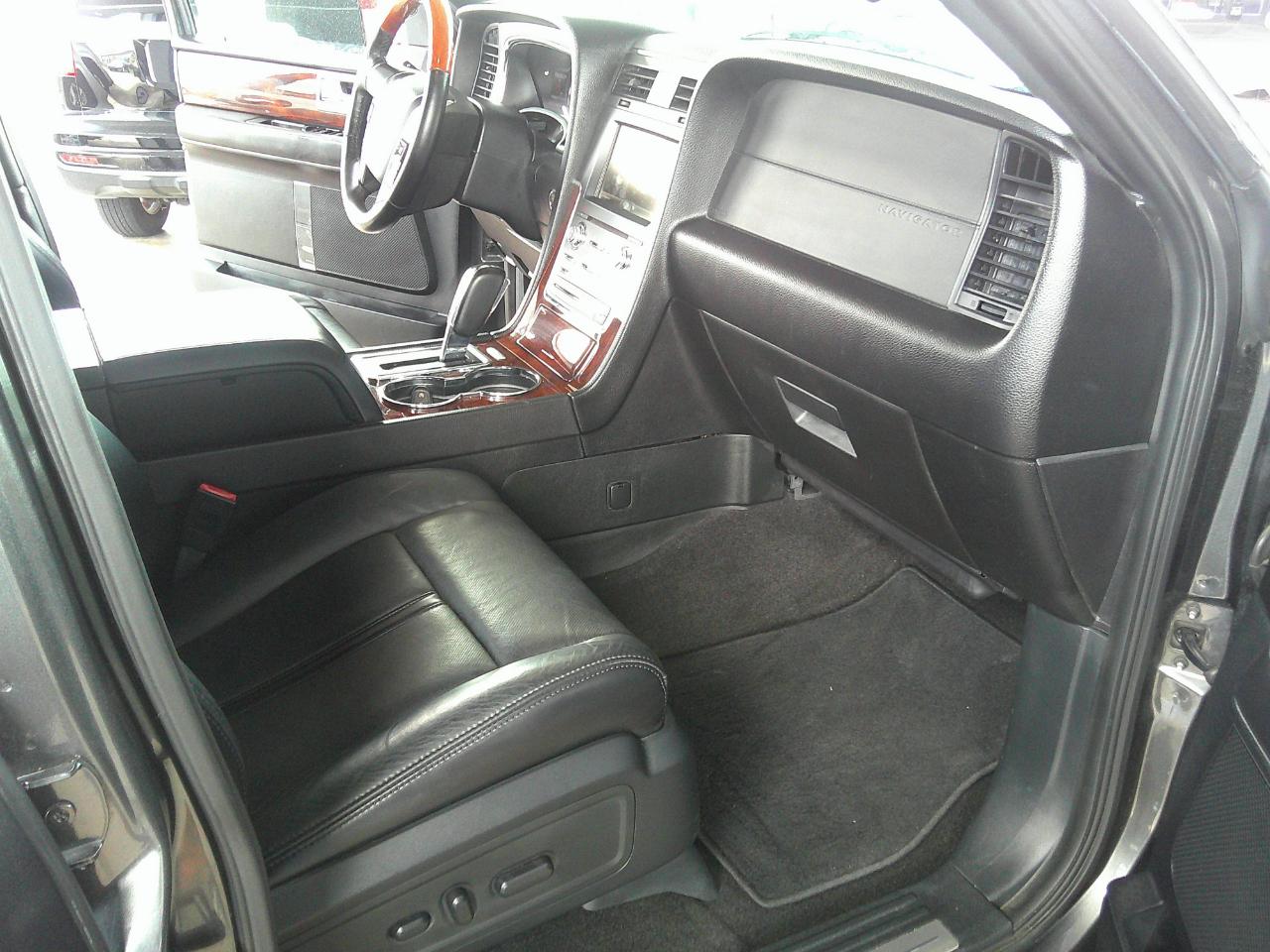 Lincoln Navigator 2WD 4dr 2015