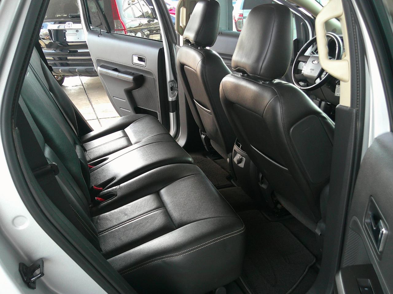 Ford Edge 4dr Limited FWD 2010