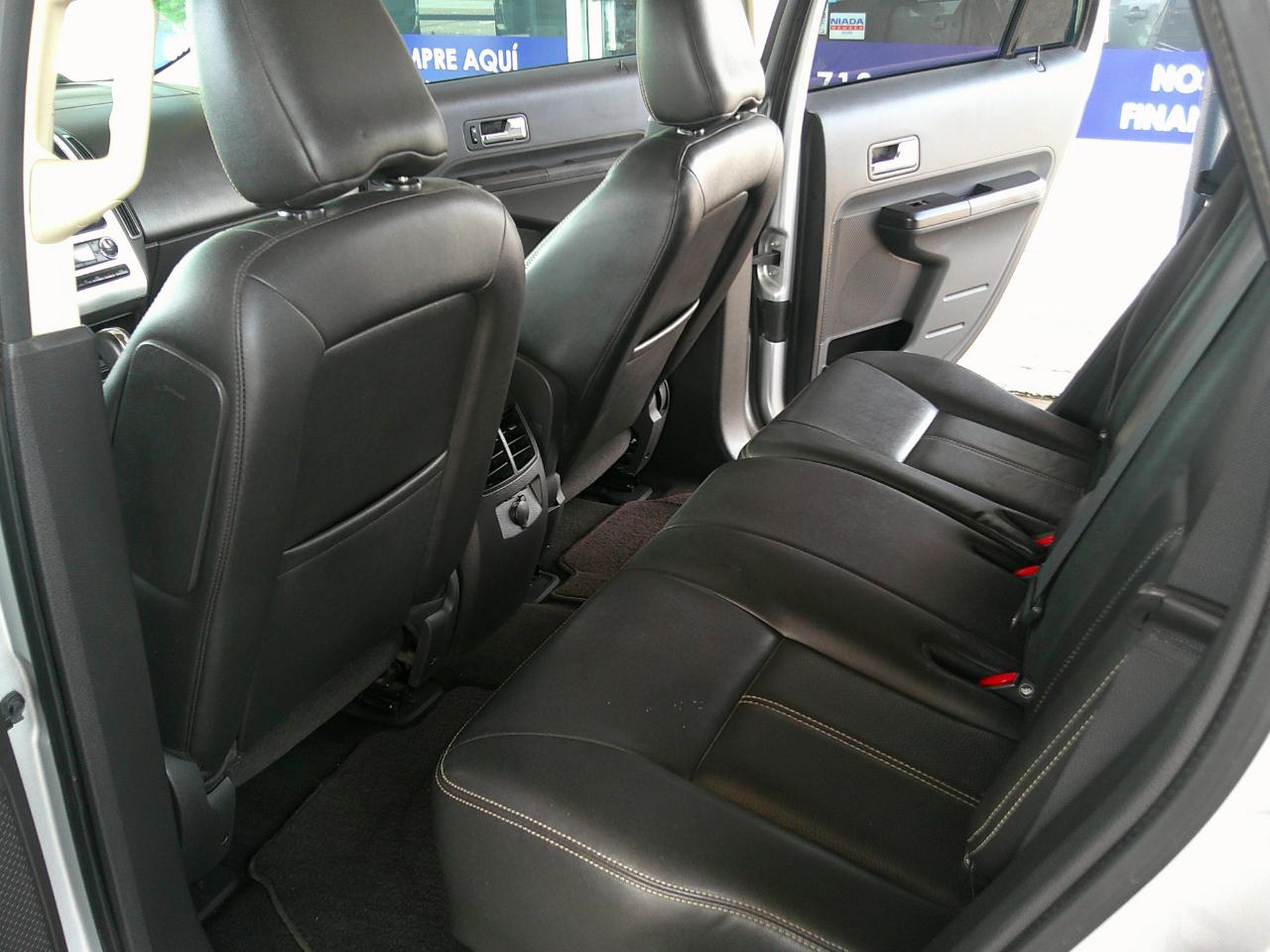Ford Edge 4dr Limited FWD 2010