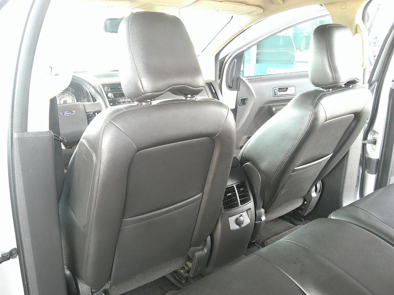 Ford Edge 4dr Limited FWD 2010
