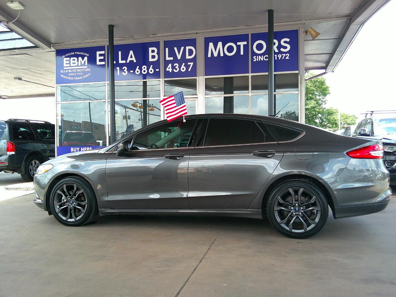 Ford Fusion SE FWD 2018