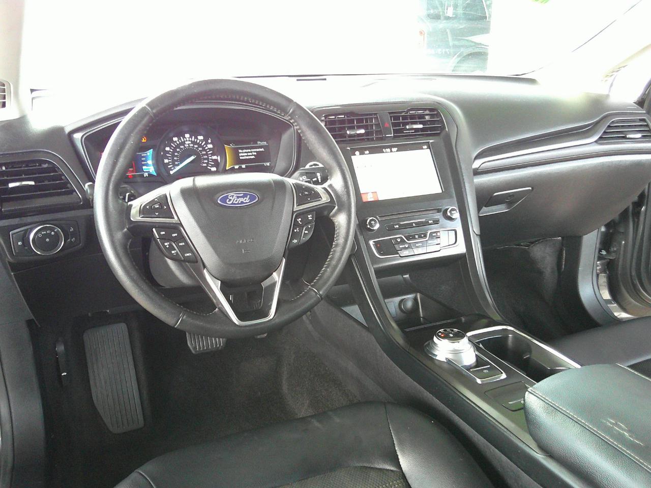 Ford Fusion SE FWD 2018