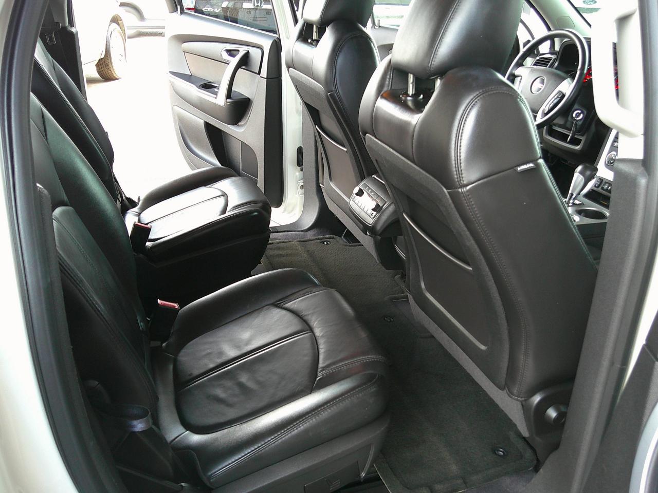 GMC Acadia FWD 4dr SLT1 2012