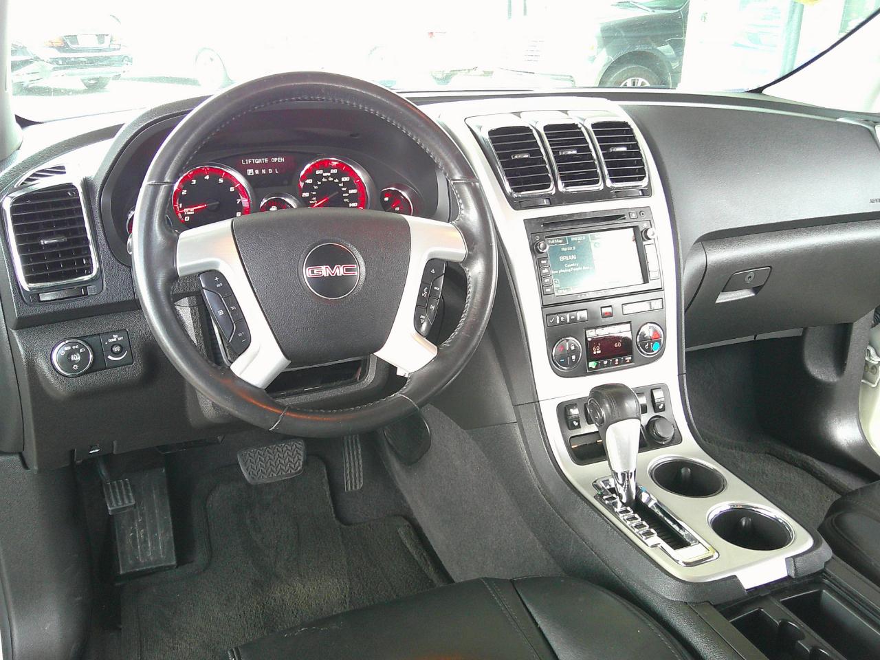 GMC Acadia FWD 4dr SLT1 2012