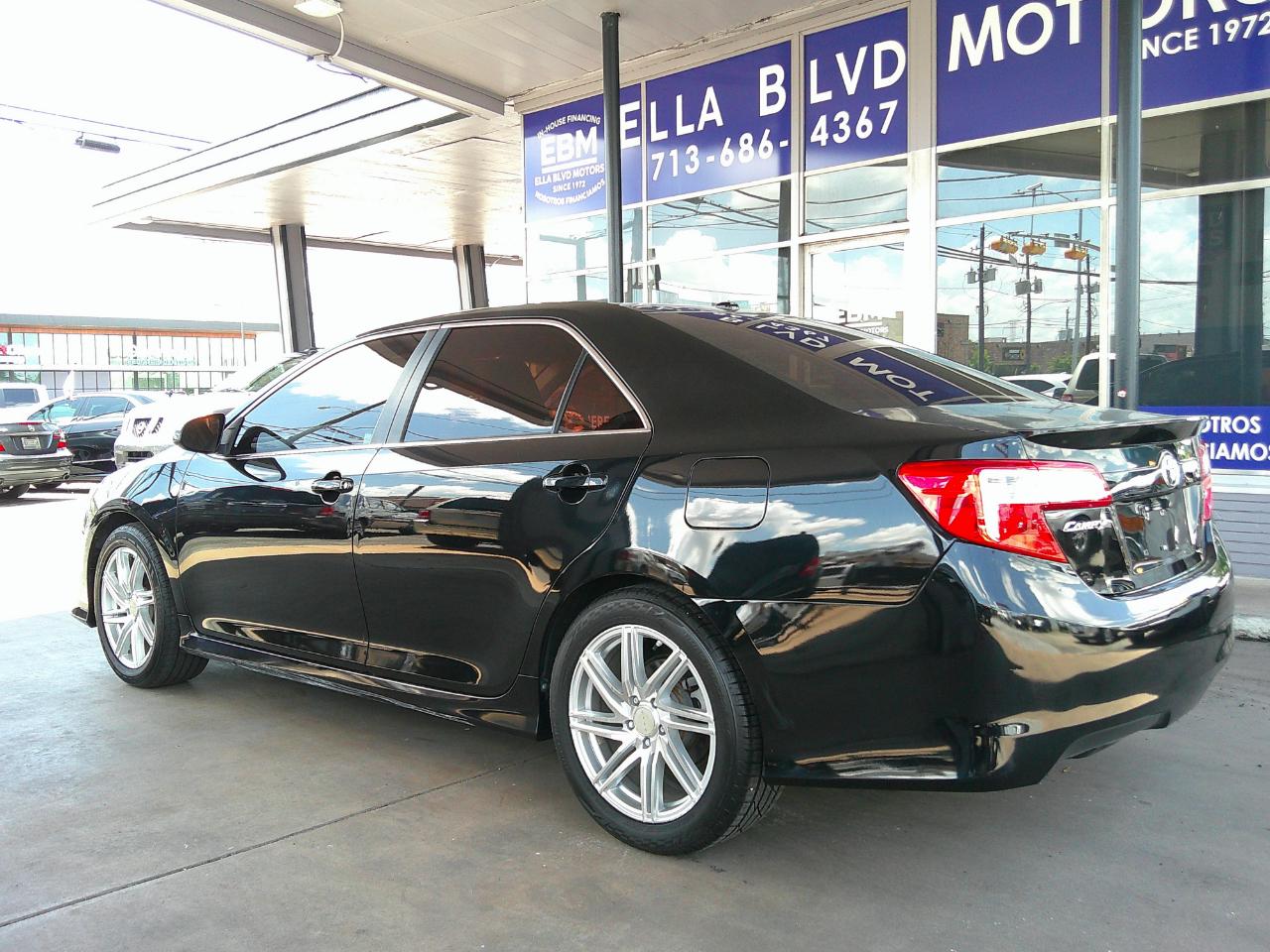 Toyota Camry 4dr Sdn I4 Auto SE Sport Limited Edition (Natl) 2012