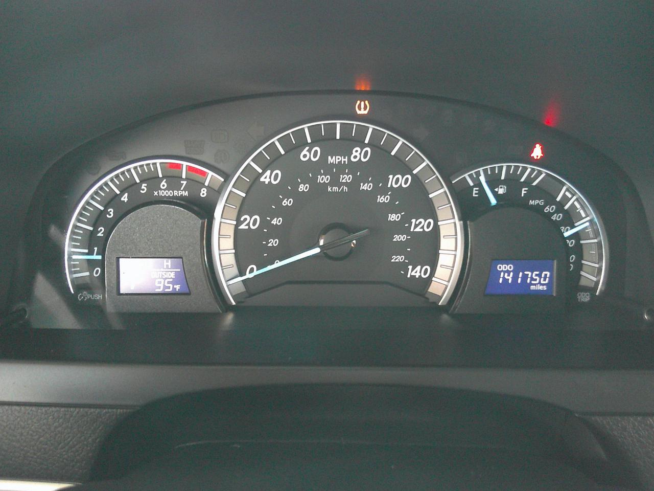 Toyota Camry 4dr Sdn I4 Auto SE Sport Limited Edition (Natl) 2012
