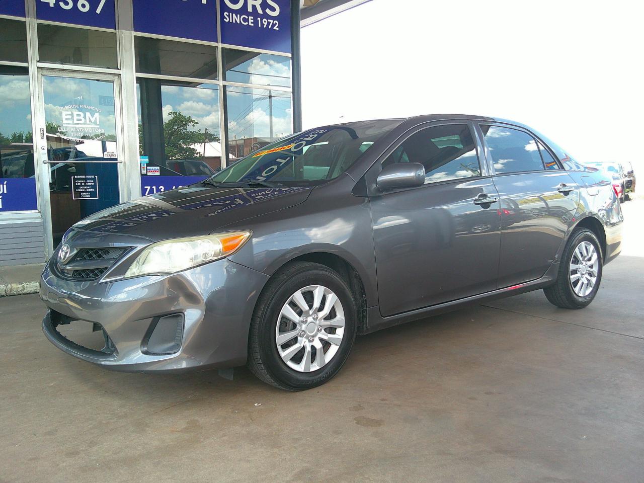 2013 Toyota Corolla 4dr Sdn Auto LE Special Edition (Natl)