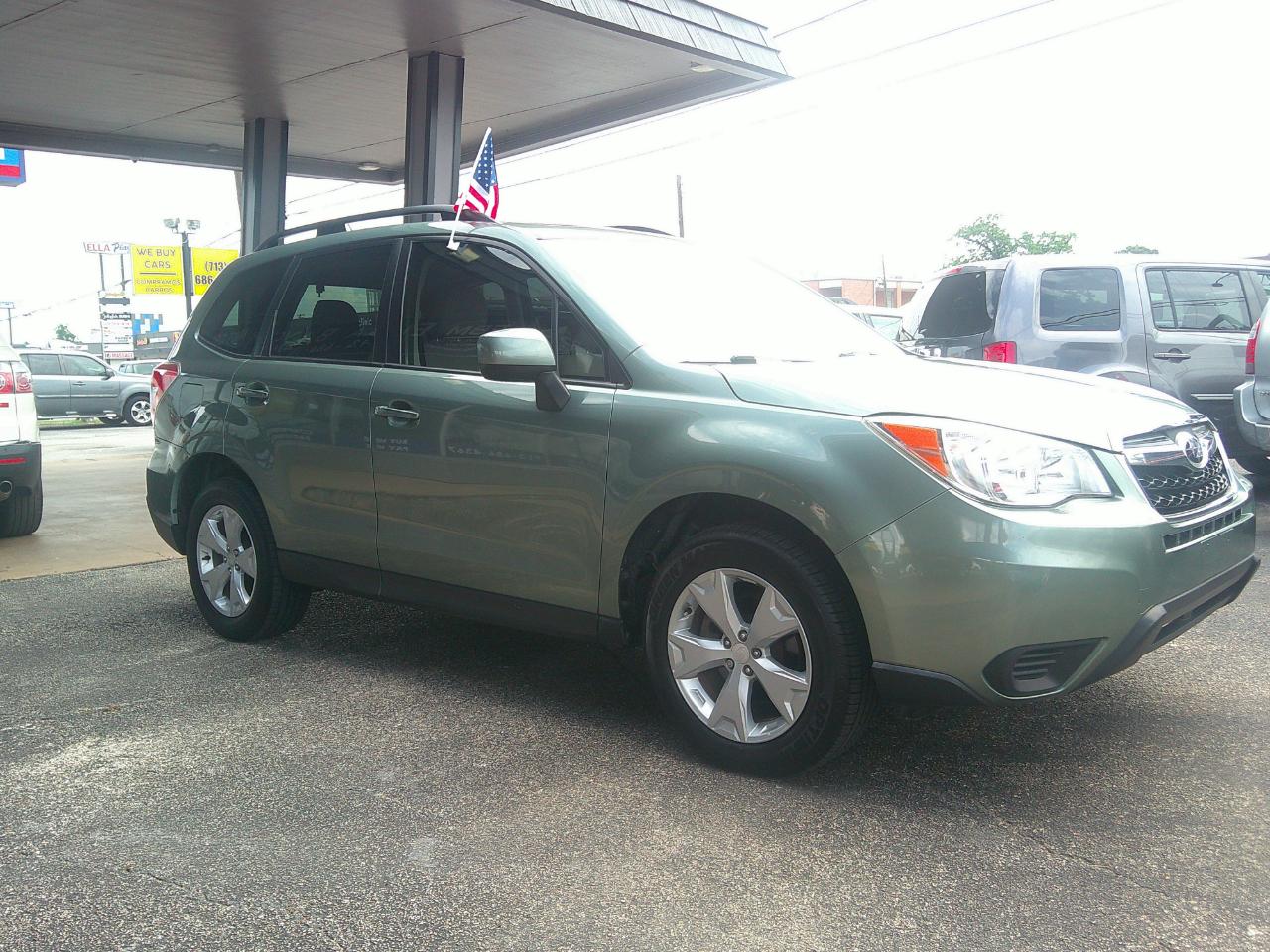 Subaru Forester 4dr CVT 2.5i Premium PZEV 2015