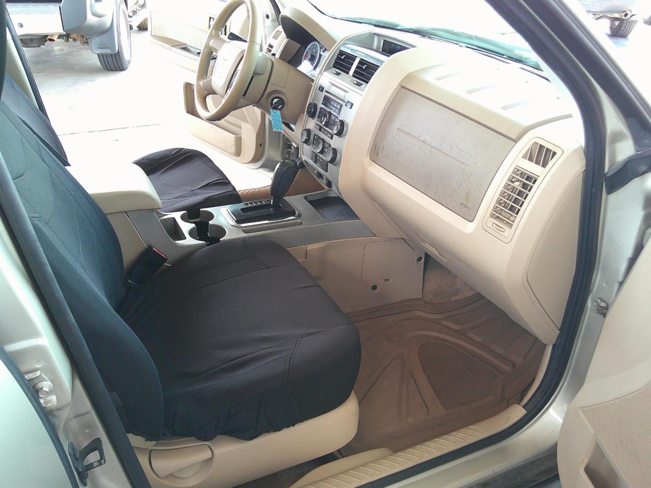 Ford Escape FWD 4dr XLT 2011