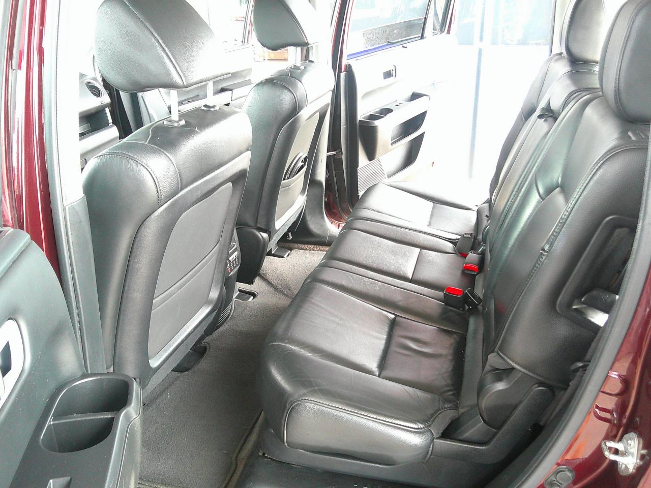 Honda Pilot 2WD 4dr Touring w/RES & Navi 2012