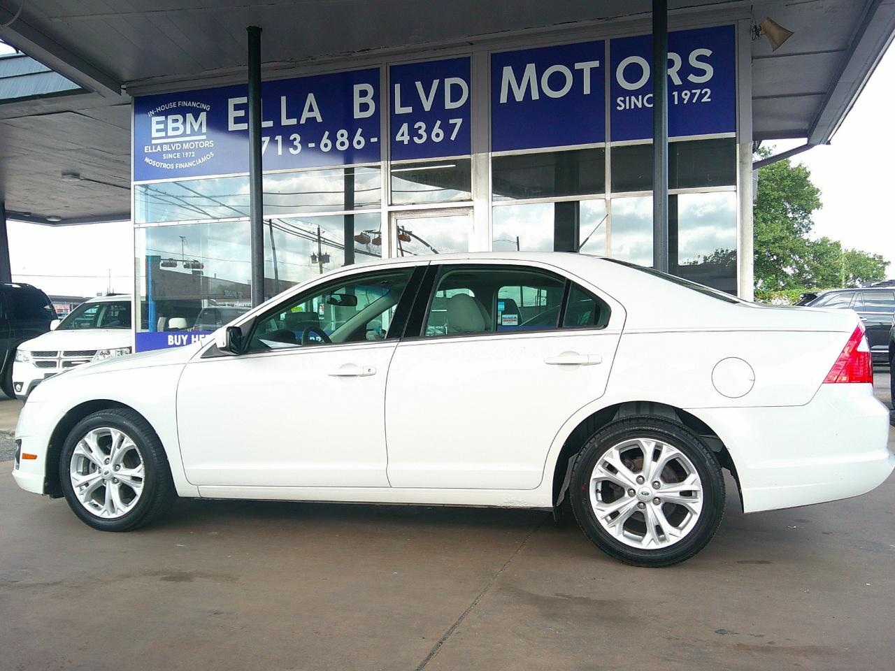 Ford Fusion 4dr Sdn SE FWD 2012