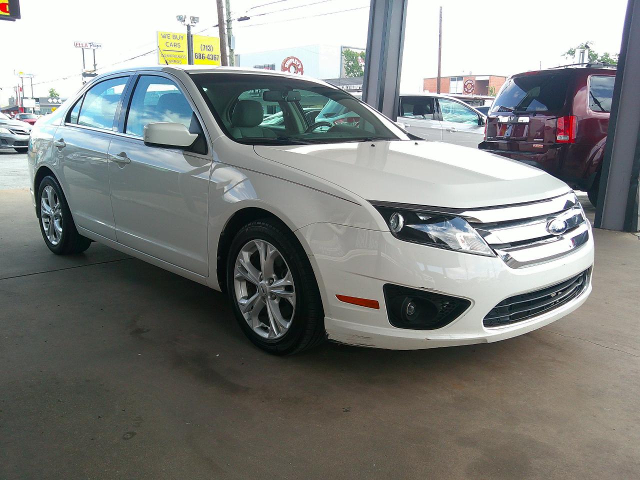 Ford Fusion 4dr Sdn SE FWD 2012