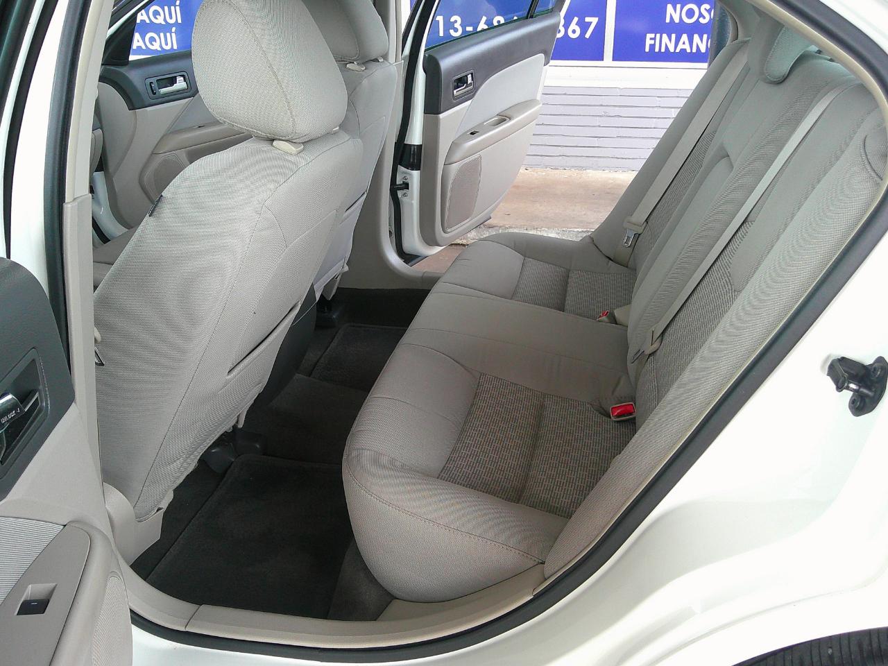 Ford Fusion 4dr Sdn SE FWD 2012