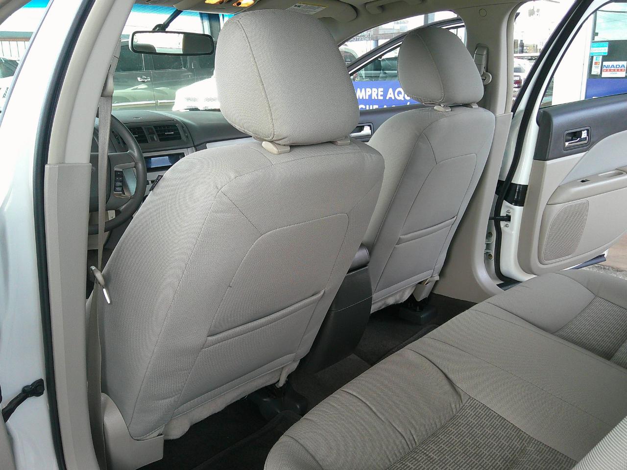 Ford Fusion 4dr Sdn SE FWD 2012