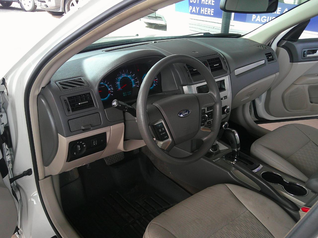 Ford Fusion 4dr Sdn SE FWD 2012