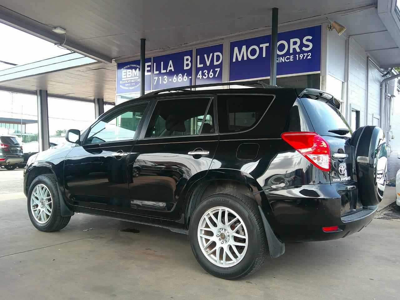 Toyota RAV4 2WD 4dr 4-cyl (Natl) 2007