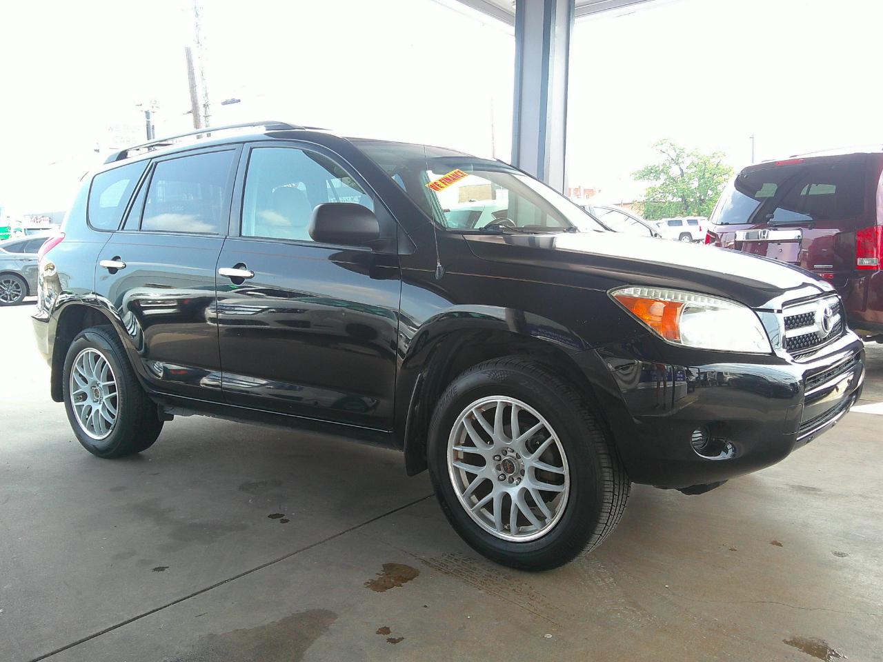 Toyota RAV4 2WD 4dr 4-cyl (Natl) 2007