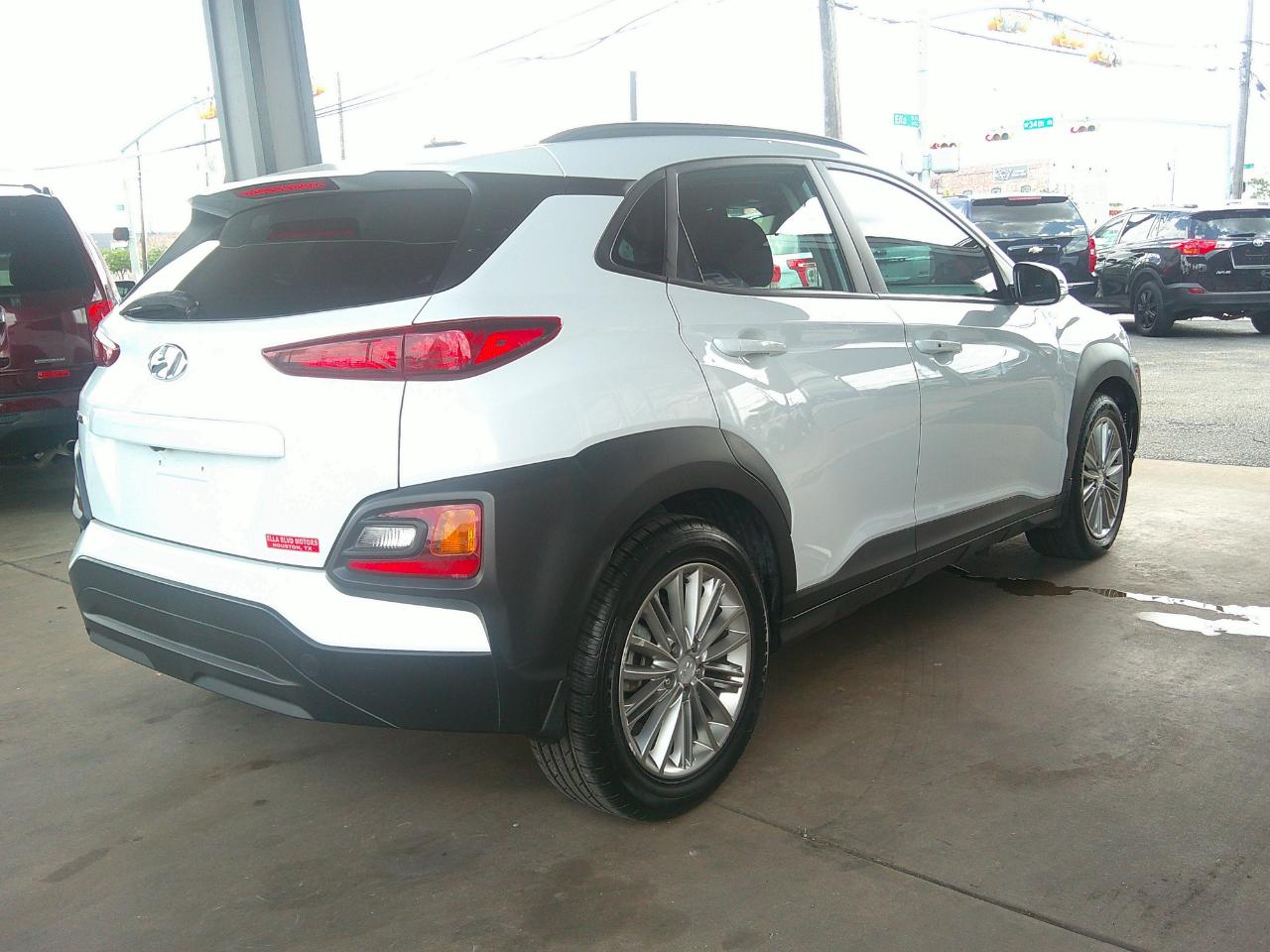 Hyundai Kona SEL Auto FWD 2020