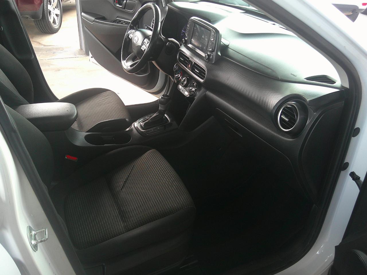 Hyundai Kona SEL Auto FWD 2020