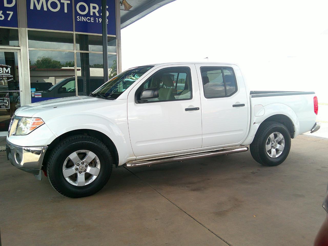 Nissan Frontier 2WD Crew Cab SWB Auto SE 2010