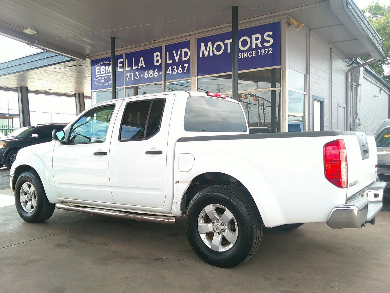 Nissan Frontier 2WD Crew Cab SWB Auto SE 2010