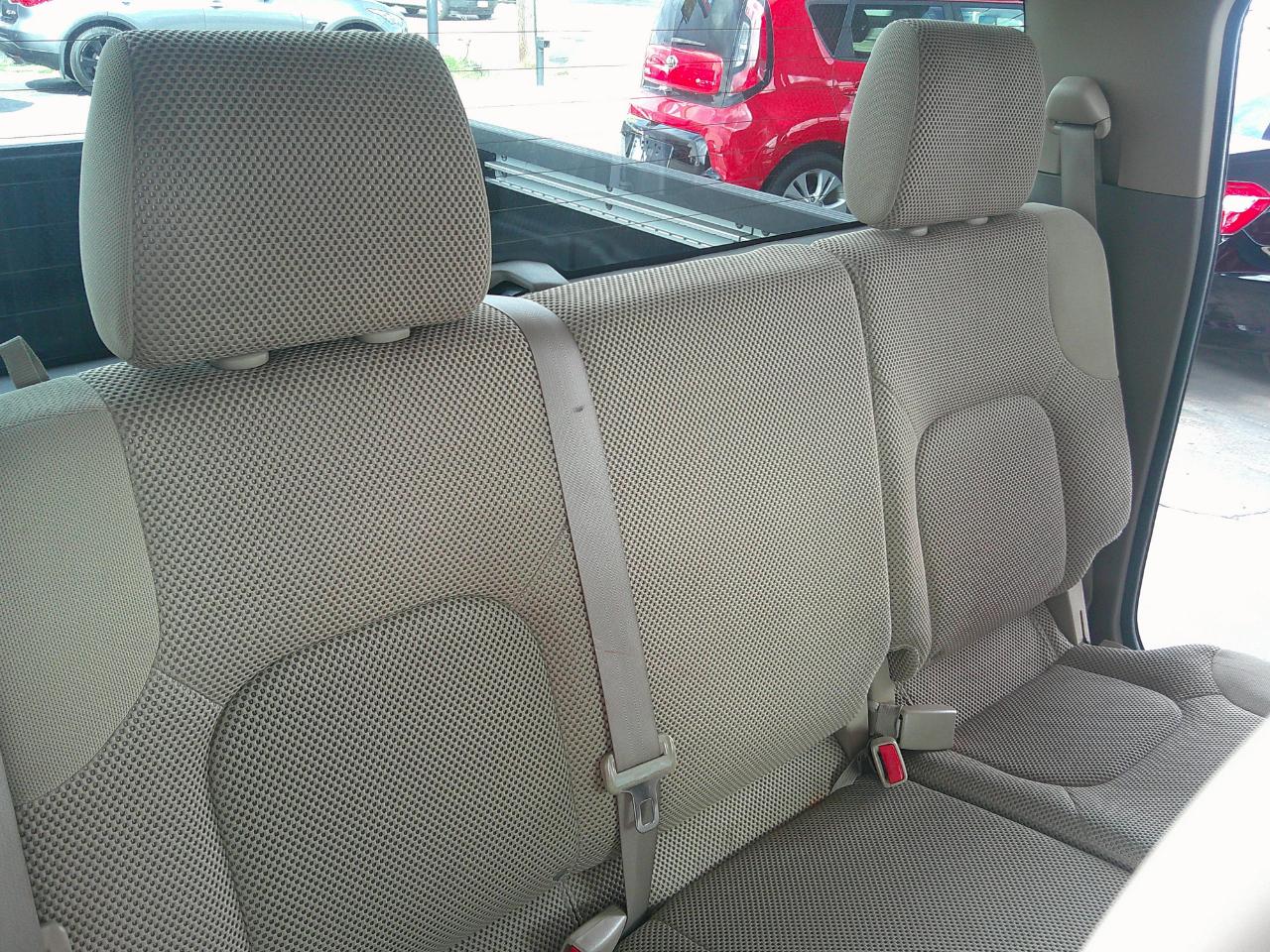 Nissan Frontier 2WD Crew Cab SWB Auto SE 2010