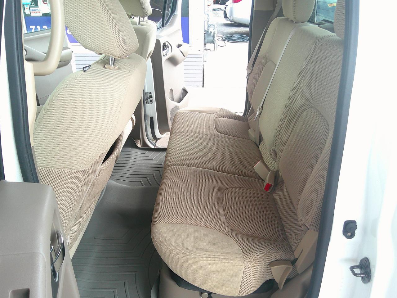 Nissan Frontier 2WD Crew Cab SWB Auto SE 2010