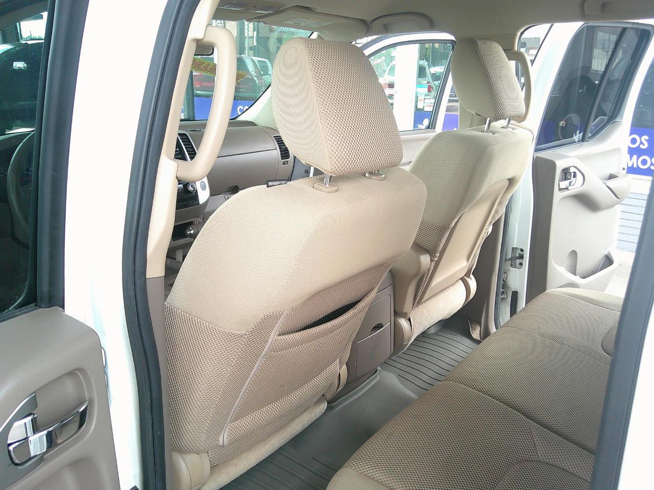Nissan Frontier 2WD Crew Cab SWB Auto SE 2010