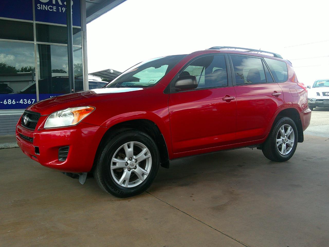 Toyota RAV4 FWD 4dr I4 (Natl) 2012