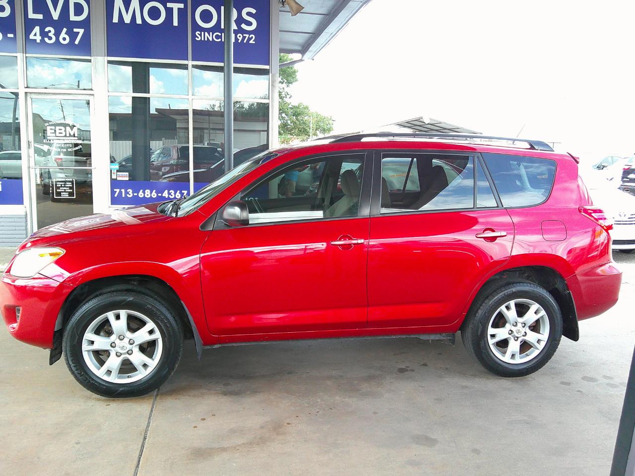 2012 Toyota RAV4 FWD 4dr I4 (Natl)