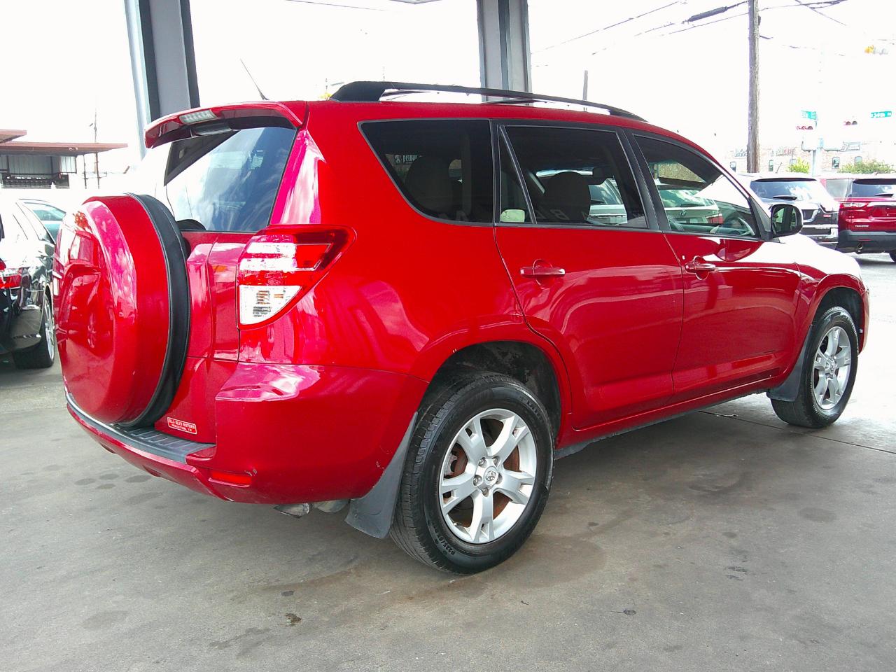 Toyota RAV4 FWD 4dr I4 (Natl) 2012