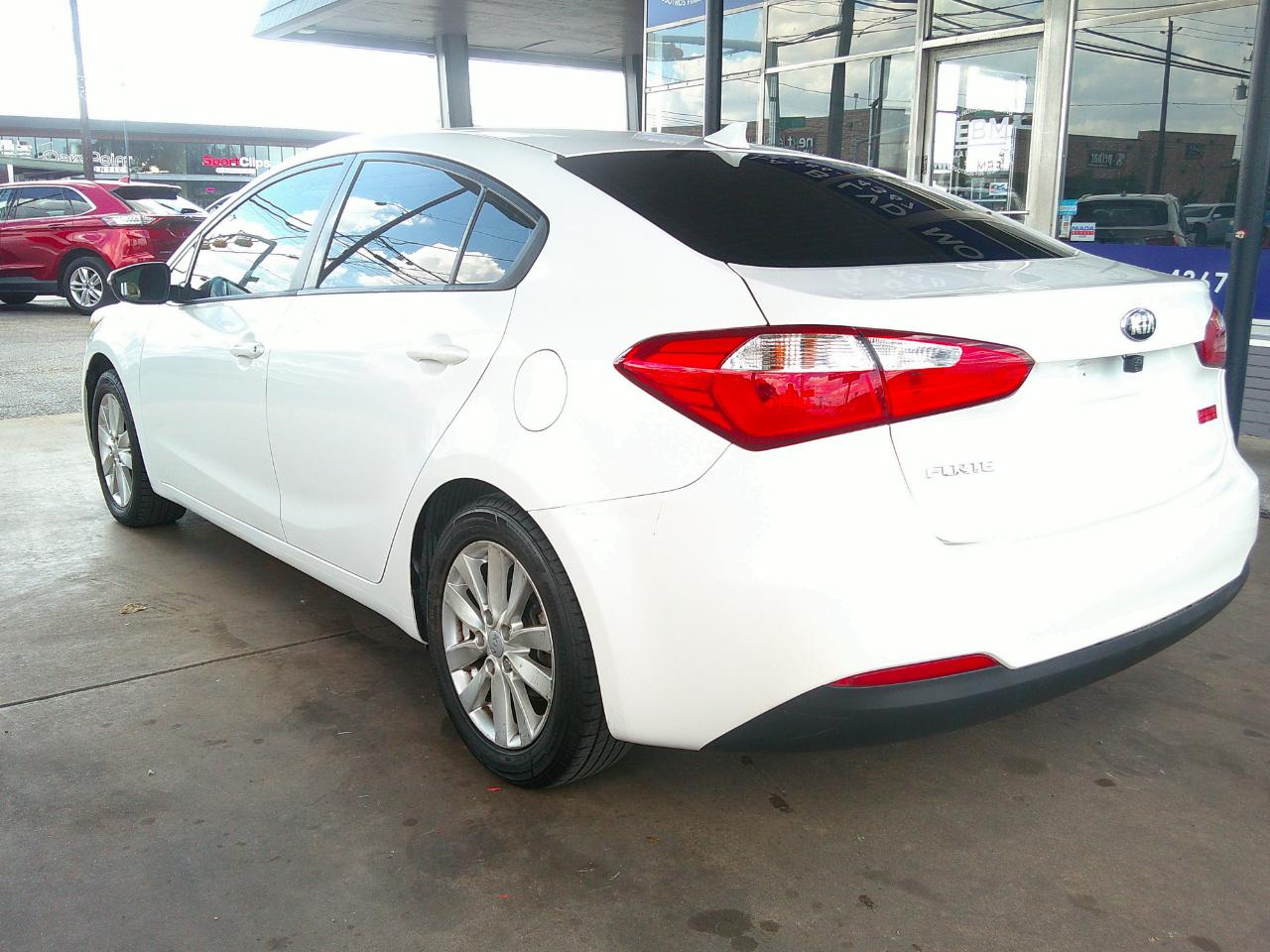 Kia Forte 4dr Sdn Auto LX 2016