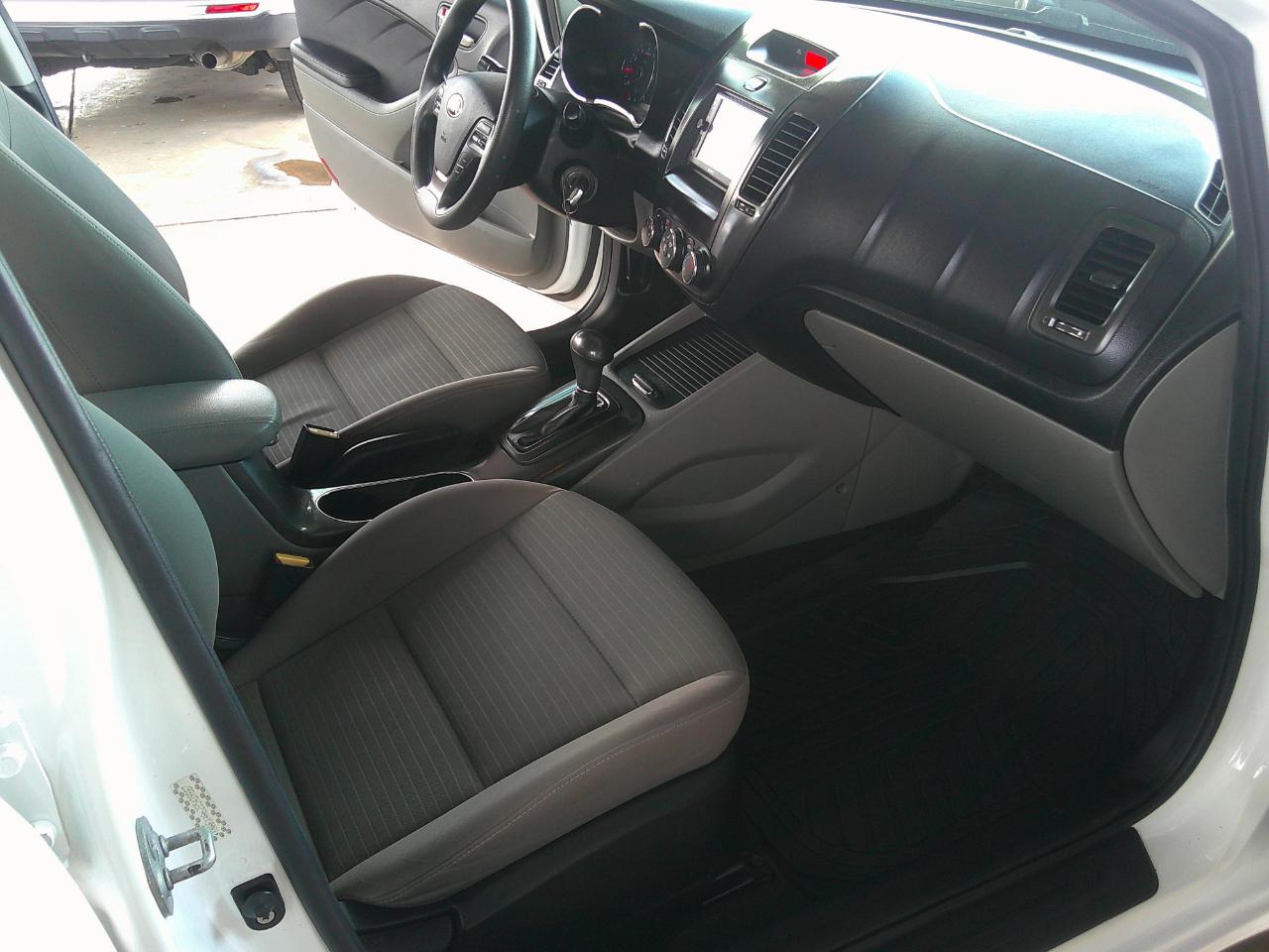 Kia Forte 4dr Sdn Auto LX 2016