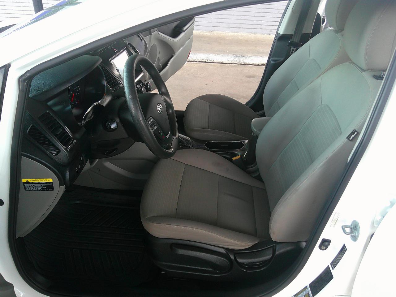 Kia Forte 4dr Sdn Auto LX 2016