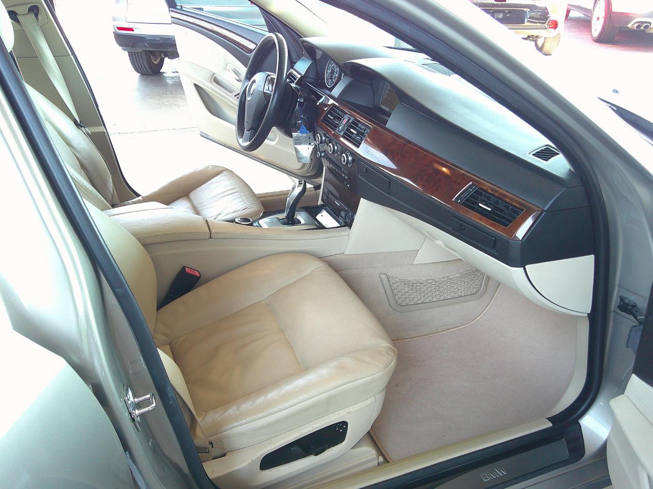 BMW 5 Series 4dr Sdn 535i RWD 2008
