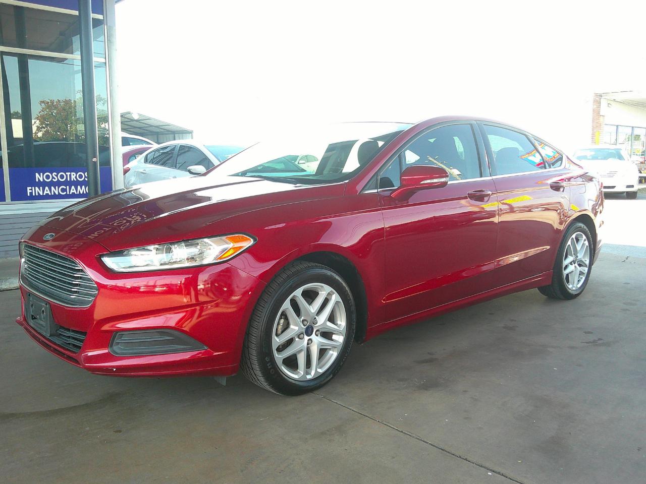 2016 Ford Fusion 4dr Sdn SE FWD