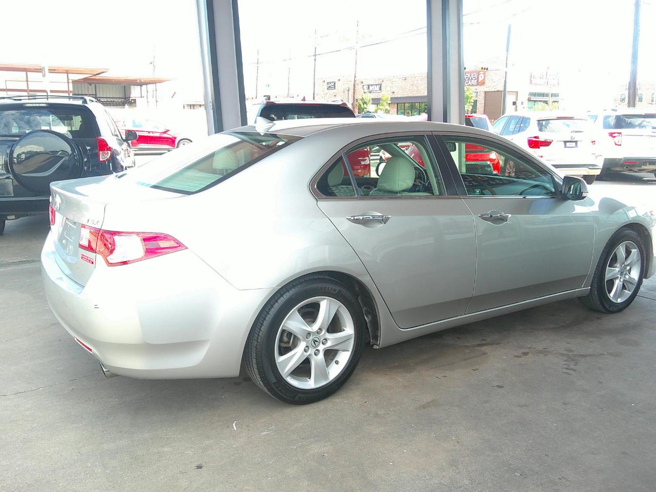 Acura TSX 4dr Sdn Auto 2009