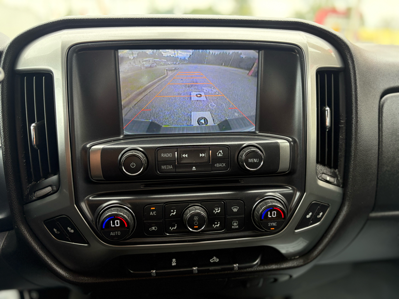 Chevrolet Silverado 1500 LT Crew Cab 2WD 2015 Chevrolet Silverado 1500 LT Crew Cab 2WD 2015