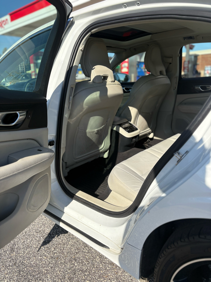 Volvo S60 B5 Inscription Hybrid 2022 Volvo S60 B5 Inscription Hybrid 2022