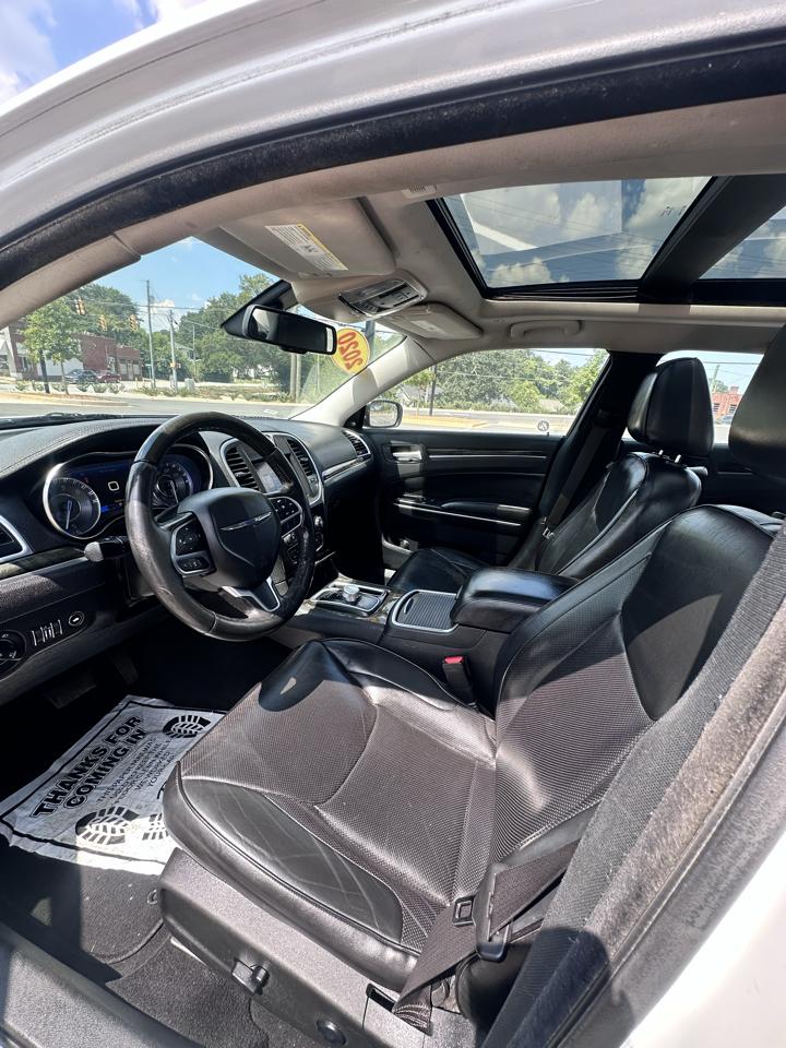 Chrysler 300  2020