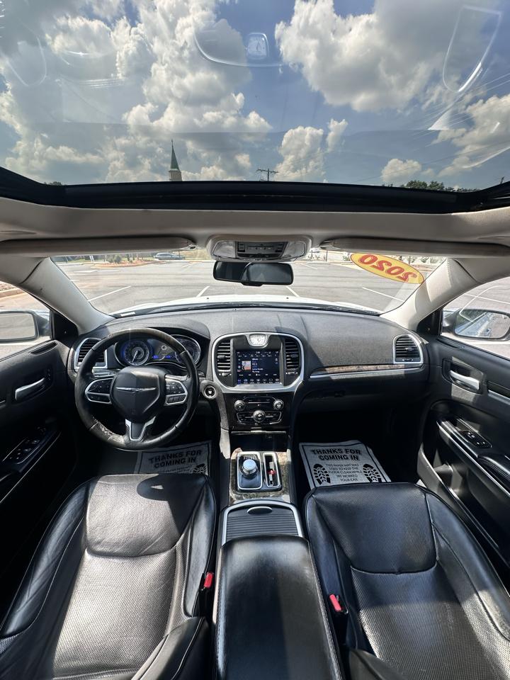 Chrysler 300  2020