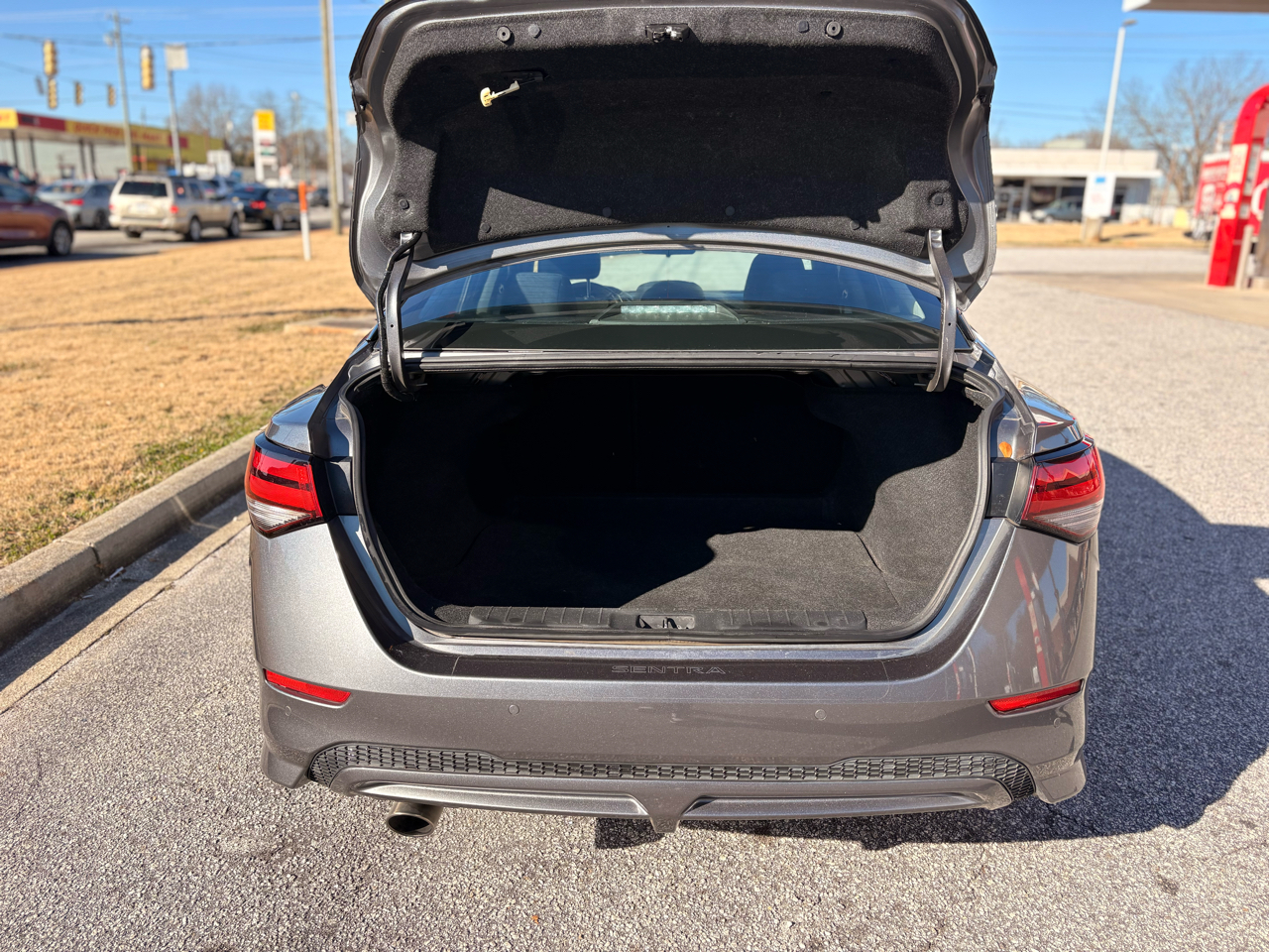 Nissan Sentra SR 2020