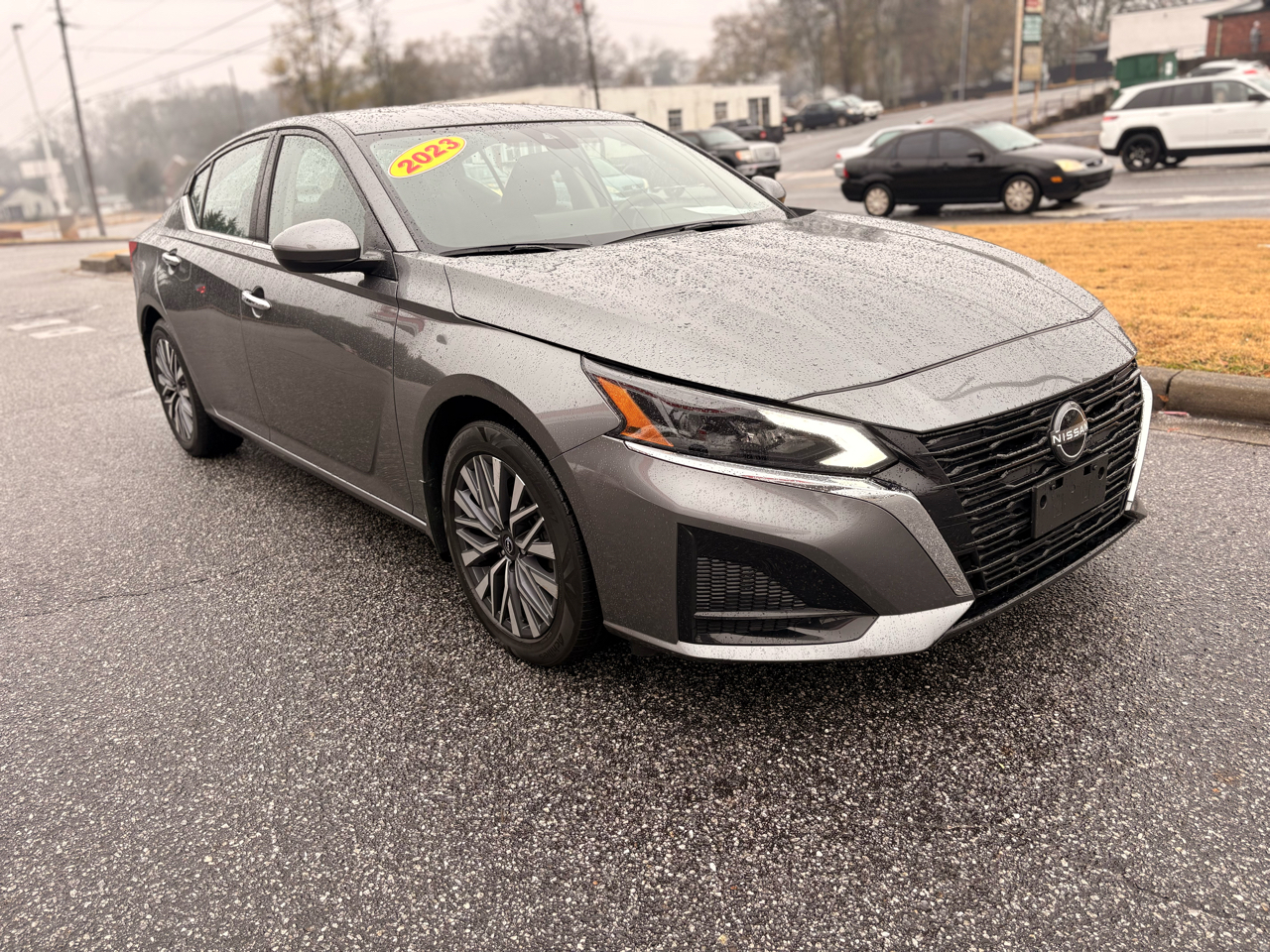 2023 Nissan Altima SV's photo