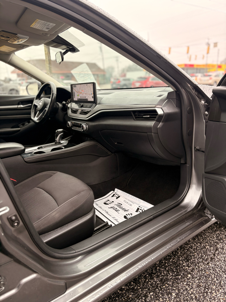 Nissan Altima 2.5 SV 2023