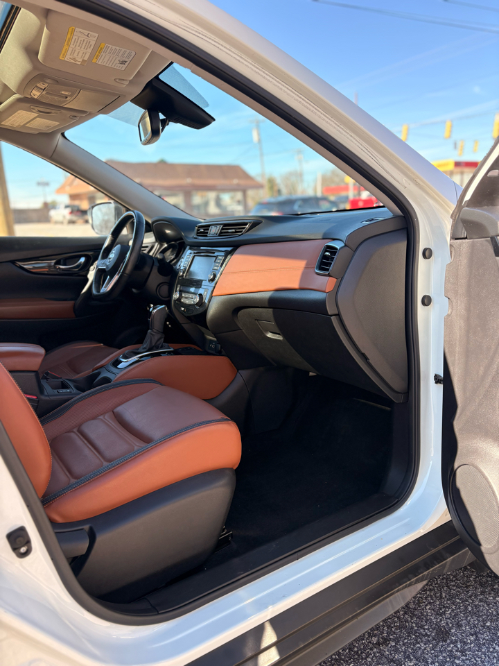 Nissan Rogue SV AWD 2018