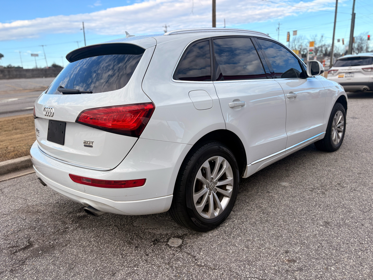 Audi Q5 2.0T Premium quattro 2016